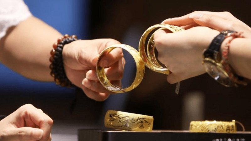 تورم چپق خرافات طلا را چاق کرد