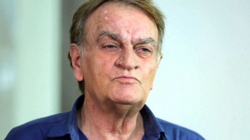 فتحعلی اویسی اسلحه به دست شد + عکس