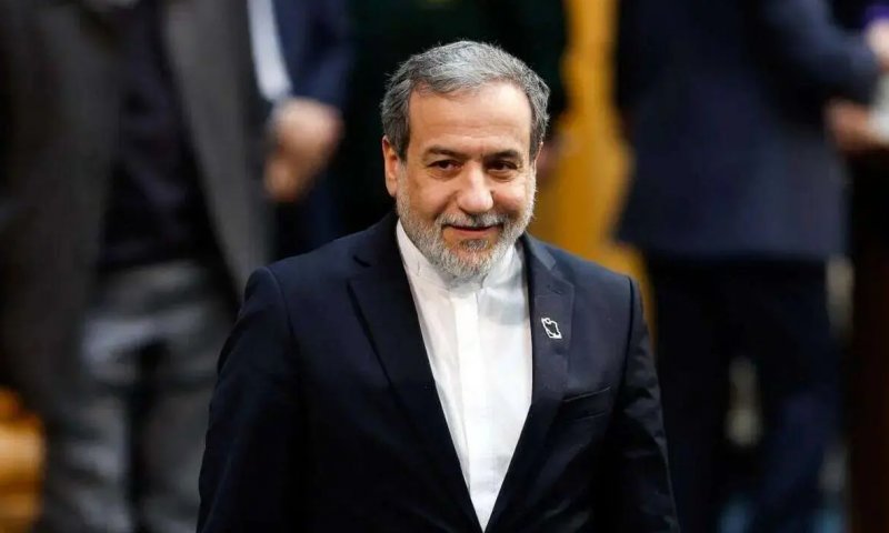 عراقچی به کمیسیون اقتصادی مجلس می‌رود