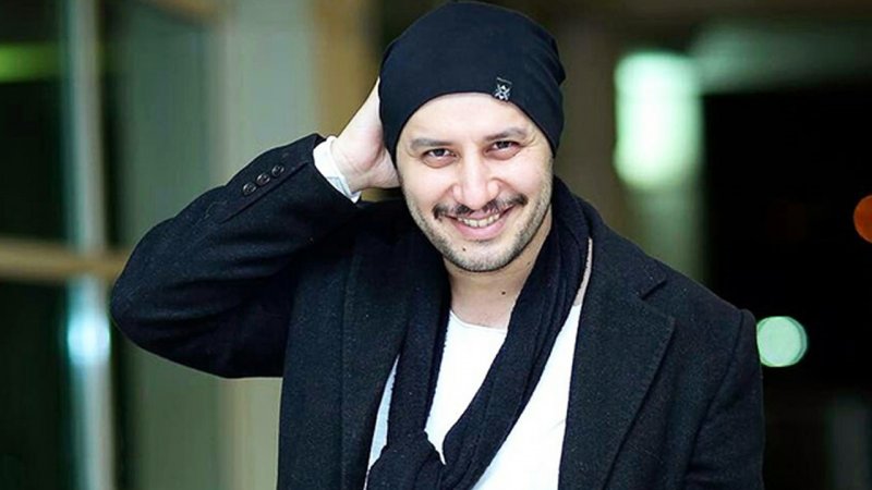 واکنش جالب جواد عزتی به بادیگاردهای جشن حافظ + فیلم