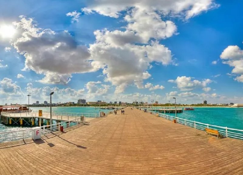 تجربه اقامت در نزدیکی اسکله تفریحی کیش