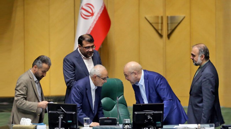 وزرای در صف استیضاح به ۹ نفر رسیدند + اسامی‌