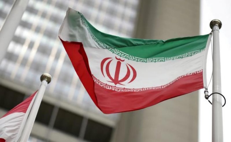 نامه ایران به گروسی در پی تهدیدات آمریکا علیه برنامه صلح آمیز هسته‌ای