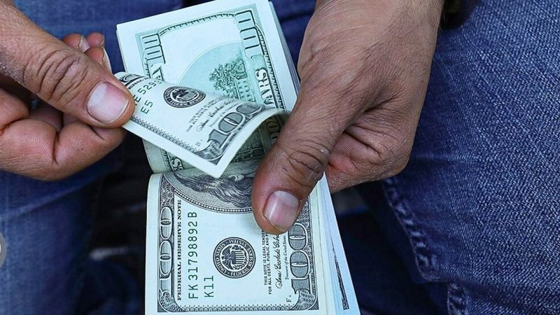 نرخ دلار به زودی کاهشی می‌شود؟