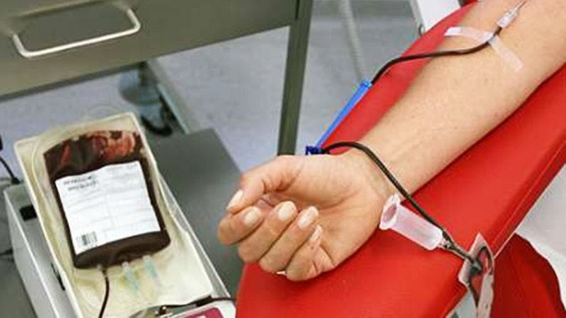 درخواست از تهرانی‌ها برای اهدای خون / استقرار تیم‌های سیار خون‌گیری در بیمارستان‌ها
