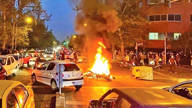 رییس سازمان پزشکی قانونی:در حادثه دی ماه ۳۱۱۷ نفر جانباخته داشتیم