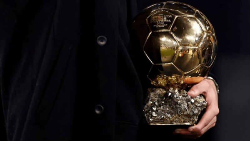 توپ طلای ۲۰۲۶ در چنگ این بازیکن است