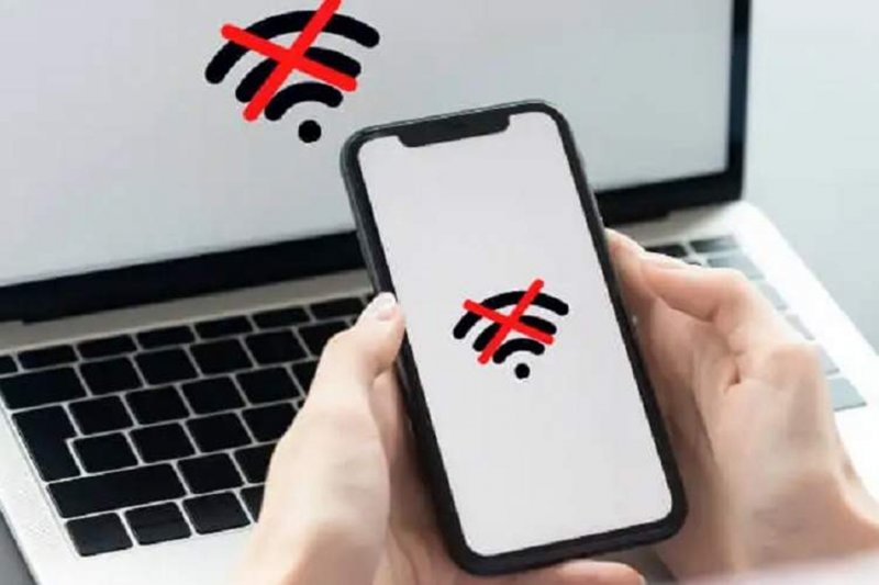 هشدار معاون وزیر ارتباطات درباره بن‌بست قطع اینترنت