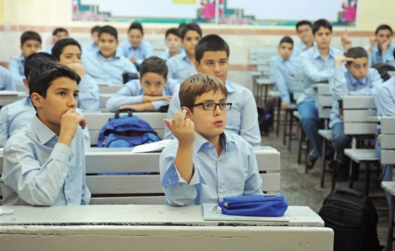 مدارس تهران فردا باز است؟