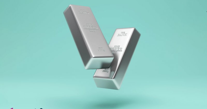 نقره هم پشت سر طلا ریزشی شد