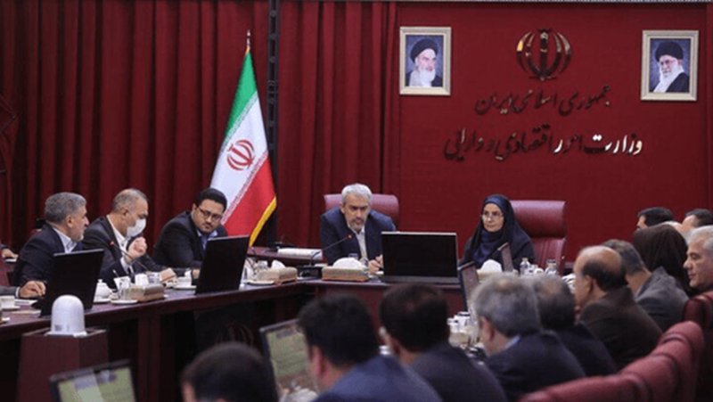 وزارت اقتصاد به نفع وزارت راه کنار کشید