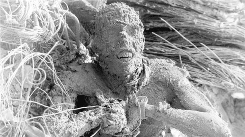 عاقبت ۸ نظامی آمریکایی که در خاک ایران کشته شدند + عکس