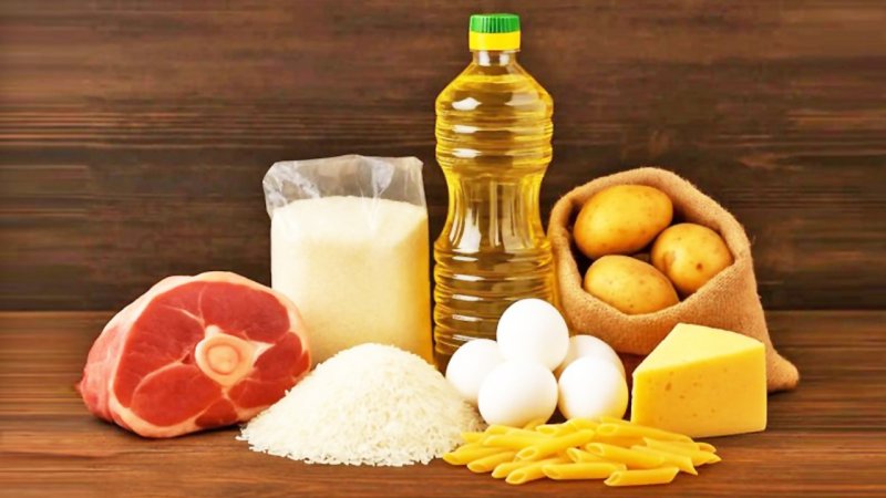 قیمت کالاهای اساسی تغییر کرد/ قیمت جدید تخم‌مرغ، گوشت، مرغ، برنج و روغن اعلام شد + جدول