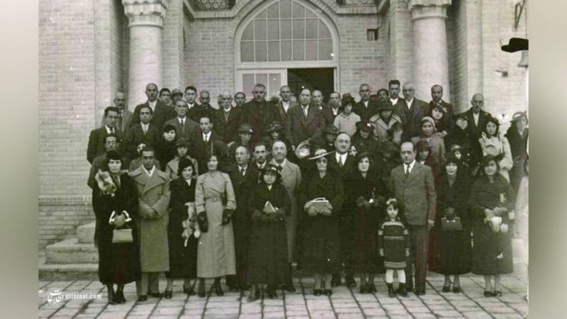 آگهی‌های بعد از کشف حجاب در تهران +عکس