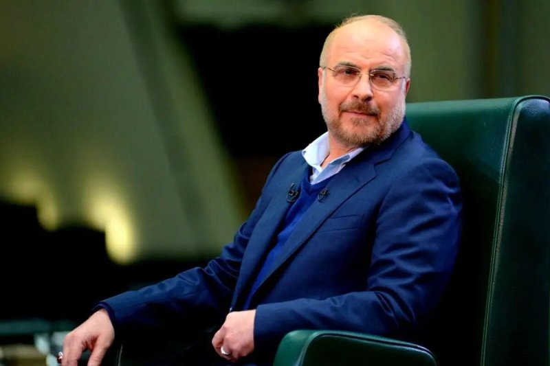 حضور قالیباف در راهپیمایی 22 بهمن+ عکس