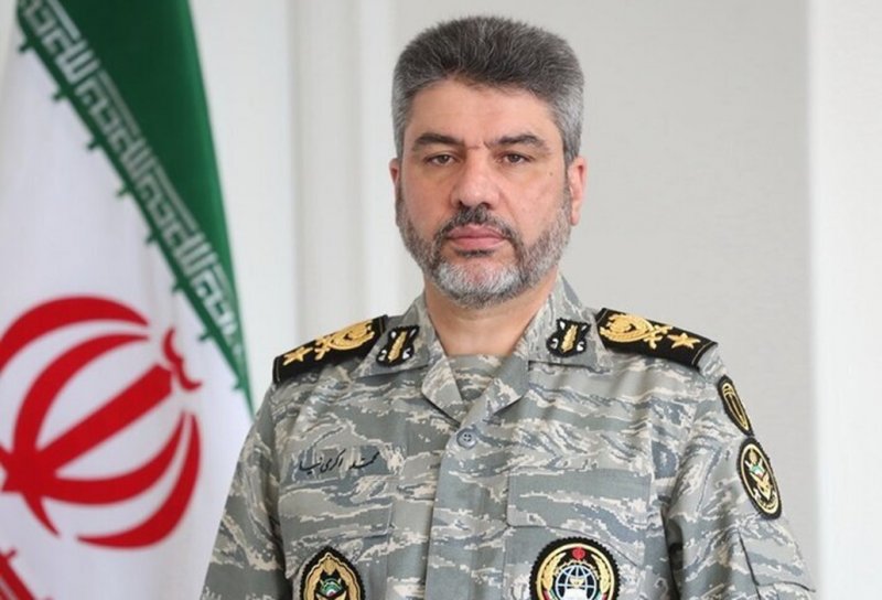 ارتش برای مقابله با دشمن آماده است