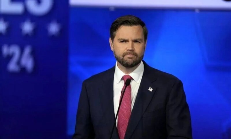 معاون ترامپ: درباره انجام دور بعدی مذاکرات با ایران توافق کردیم