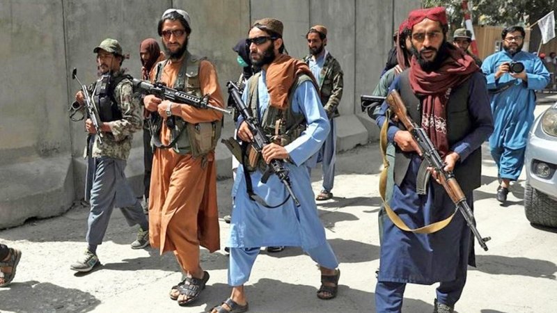 دستور عجیب طالبان: هر کس 20 رکعت نماز نخواند حق ندارد از مسجد بیرون برود!