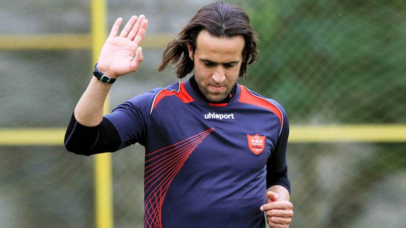 چرا علی کریمی از ادعایش برای سوزاندن قران عقب نشینی کرد؟