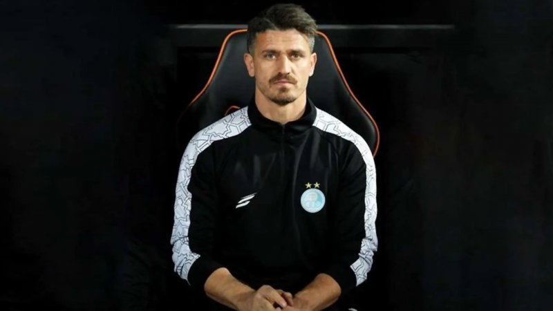 رفتار باورنکردنی تلویزیون با وریا / استقلال اعتراض رسمی کرد