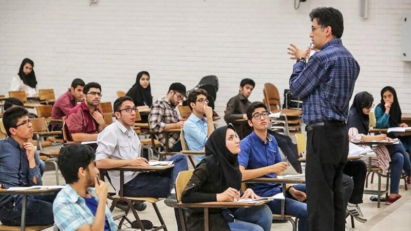 این دانشگاه‌ها تا آخر سال تعطیل و آموزش در آن‌ها مجازی شد/ اسامی