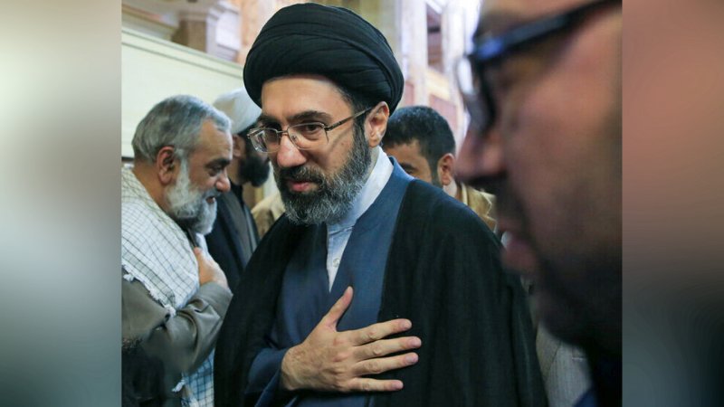 نظر رهبر سوم انقلاب درباره سینما