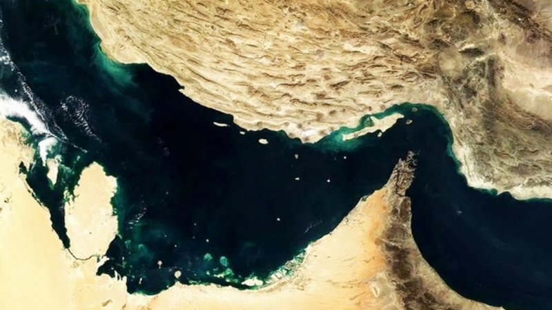 هم‌اکنون؛ وضعیت تنگه هرمز را ببینید + عکس