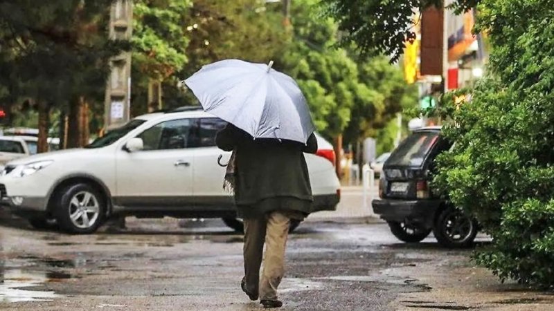 پیش‌بینی هواشناسی در روزهای پایانی هفته / ۲۵ استان آماده باش شدند