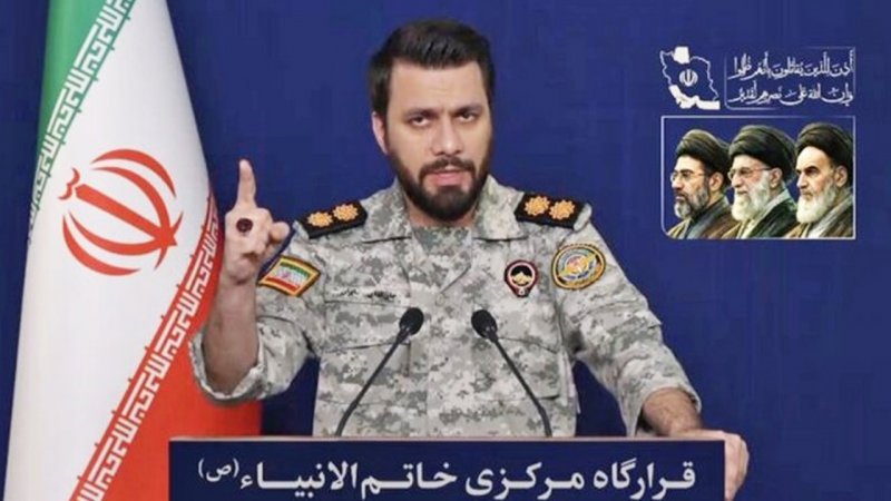 سخنگوی قرارگاه خاتم الانبیاء به آمریکا رفت!+عکس