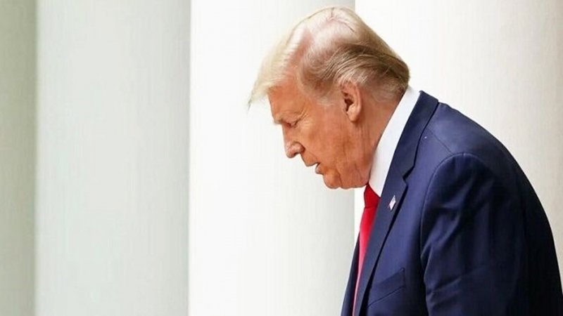 ترامپ: گزینه مورد علاقه من تصرف نفت ایران است