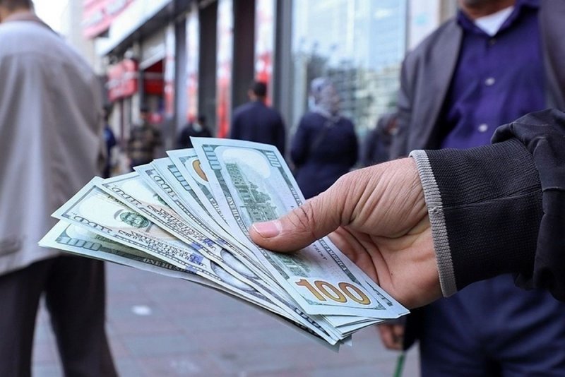 هشدار بانک مرکزی؛ خرید هیجانی ارز در نرخ‌های بالا پرریسک است
