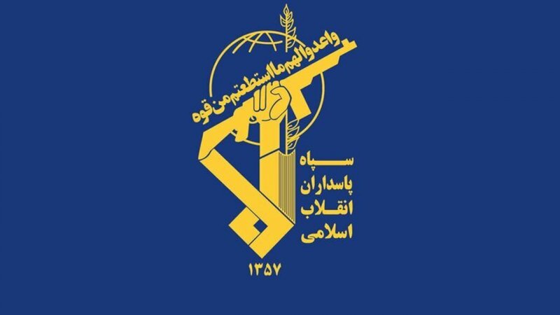 فوری/ اصابت ۲ موشک به ناوچه آمریکایی درپی بی‌توجهی به هشدار ایران