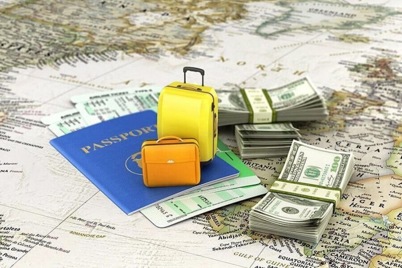 اگر دلار سهمیه‌ای بگیریم از دریافت ارز مسافرتی محروم می‌شویم؟ 