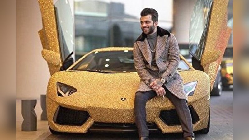 یک چهره مفسد ریش گذاشت، مجید واشقانی او را سفیدشویی کرد