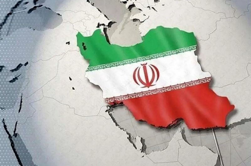 ایران به «بمب اتم» دست یافت / چگونه سیاست آمریکا، ایران را به این سمت کشاند؟