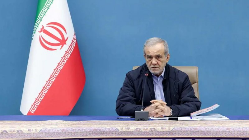 پزشکیان به مردم بدون اینترنت روز جهانی ارتباطات را تبریک گفت