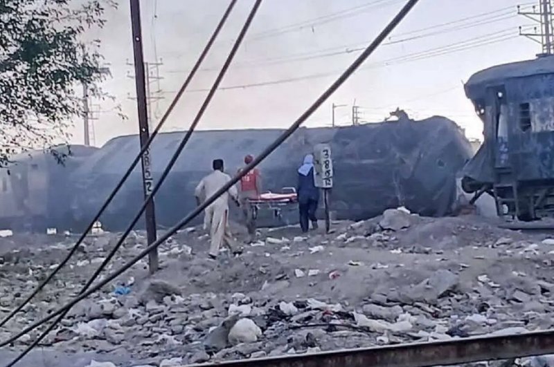 حمله تروریستی در پاکستان با بیش از 100 کشته و زخمی 