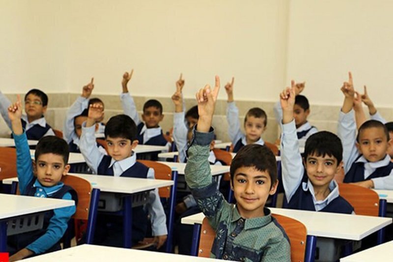 دانش‌آموزان ایرانی فاقد مدارک هویتی ثبت‌نام می‌شوند