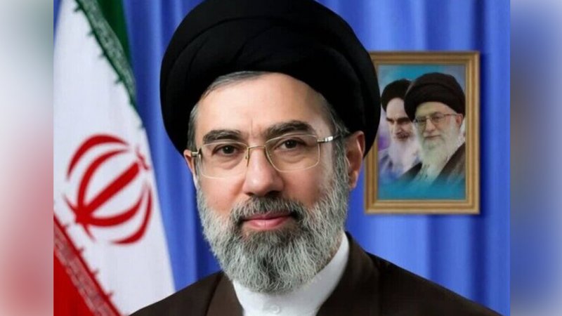 رهبر انقلاب چند روز در بیمارستان بودند؟ / میزان جراحت و زخم‌های رهبری اعلام شد
