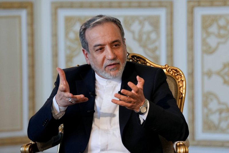 پیام عراقچی خطاب به عون
