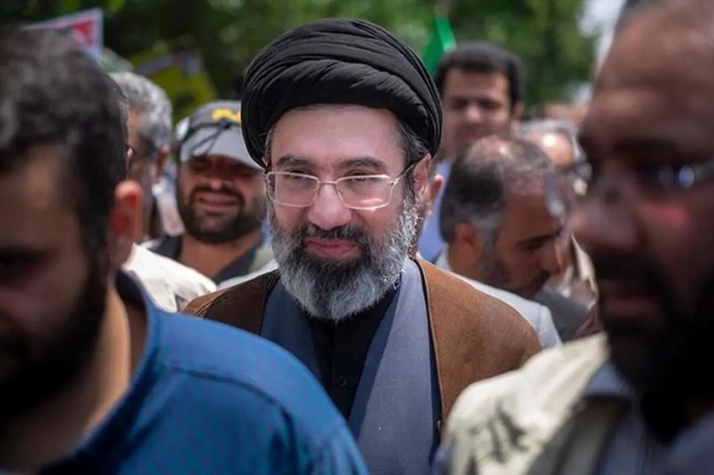 همه چیز درباره شایعه تولد فرزند رهبر انقلاب در لندن!