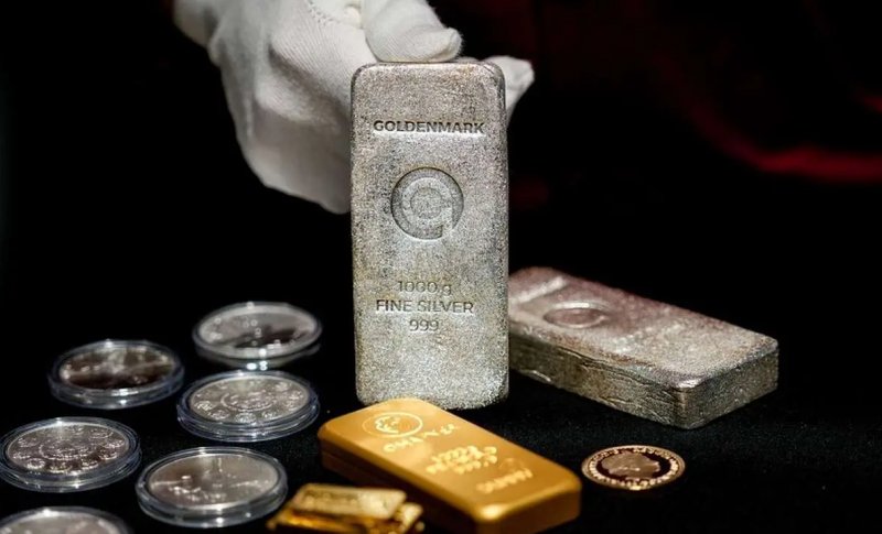 قیمت نقره در بازار جهانی/ پیش بینی مهم