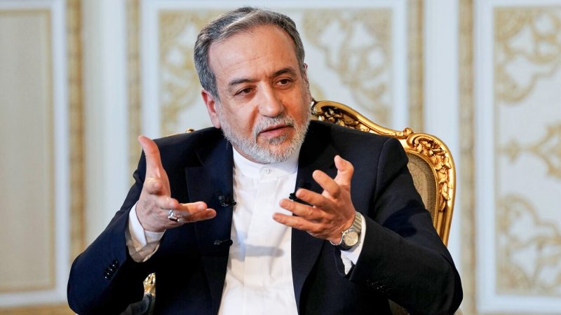 هشدار نظامی آقای دیپلمات/عراقچی: اگر می‌خواهید در امان باشید منطقه ما را ترک کنید+ عکس