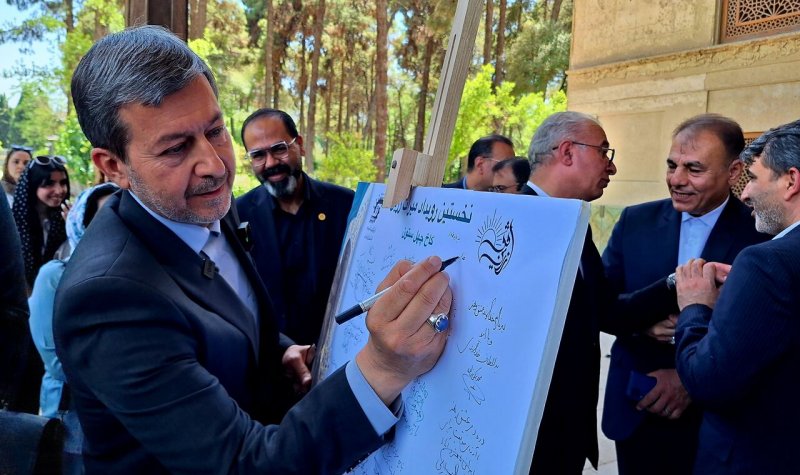  استاندار اصفهان: خلاقیت جوانان، پیشران جهش صنعت طلا و خلق ثروت ملی است