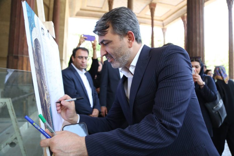 هدف‌گذاری ۱۵ میلیارد دلاری برای صادرات طلا؛ اصفهان آماده یک جهش تاریخی در حوزه مصنوعات طلا