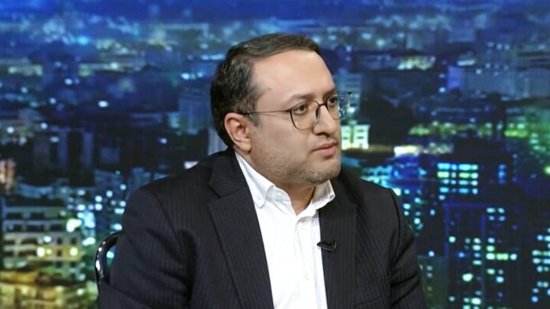مشاور قالیباف: چیزی به نام شروط رهبری در مذاکرات وجود ندارد