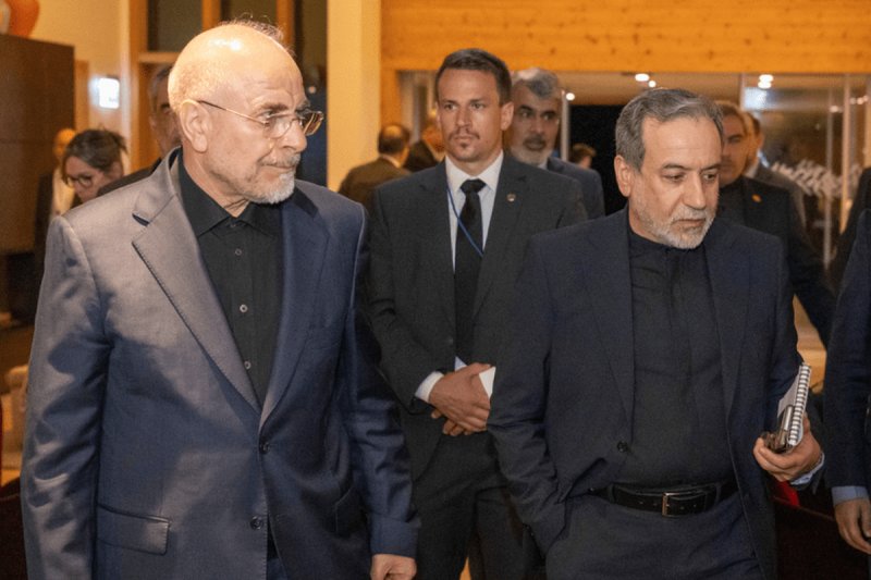 هیئت مذاکره‌کننده کشورمان به تهران بازگشت