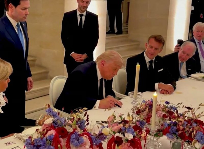 ترامپ نتایج چند نظرسنجی‌درباره توافق با ایران را منتشر کرد