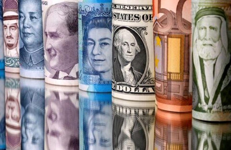 طلا بخریم یا دلار؟ | پاسخ به دغدغه بزرگ سرمایه‌گذاران با صندوق‌های ارزی