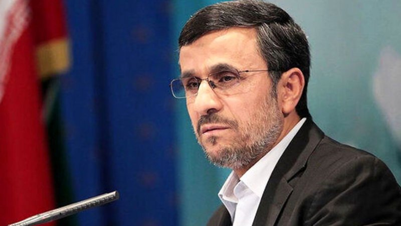 فوری/ محمود احمدی‌نژاد در مراسم تشییع رهبر شهید انقلاب حاضر شد+ عکس